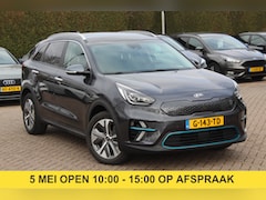 Kia e-Niro - ExecutiveLine 64 kWh / SOH 100% / Camera / Leder / Keyless / Stoelventilatie / Navigatie /