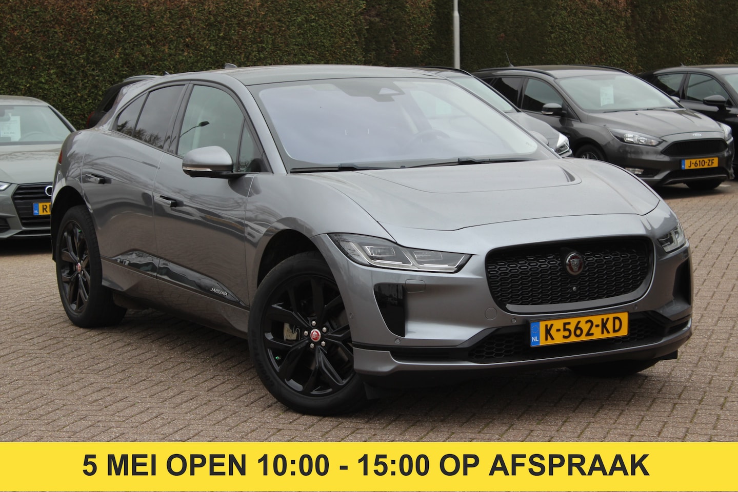 Jaguar I-PACE - EV320 SE Business Pack 90 kWh 59.674 KM! / SOH 87% / 3FASE laden / Trekhaak / Panoramadak - AutoWereld.nl