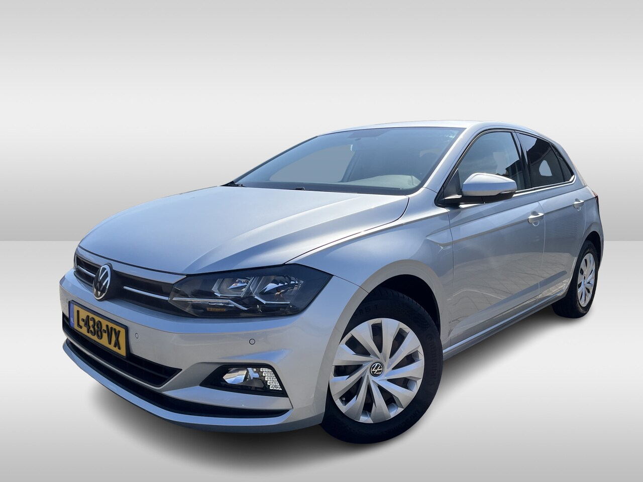 Volkswagen Polo - 1.0 TSI Comfortline Executive DSG Automaat Navigatie / App-connect / Parkeersensoren / Cru - AutoWereld.nl