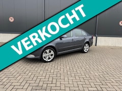 Skoda Octavia - 1.8 TSI Elegance (161pk) Automaat Navi / Clima / Cruise / Trekhaak