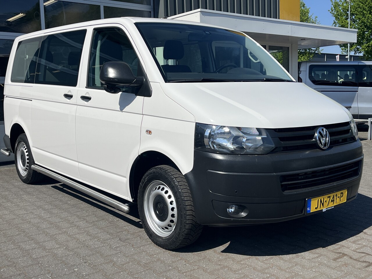 Volkswagen Transporter Kombi - 2.0 TDI DSG Automaat L1H1 BTW en BPM vrij Airco Cruise control Trekhaak PDC 1e eigenaar Eu - AutoWereld.nl