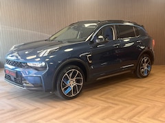 Lynk & Co 01 - 1.5 AUT. PLUG-IN HYBRIDE PANORAMADAK AIRCO CAMERA CRUISE PDC STOELVERWARMING APPLE CARPLAY