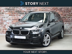 BMW X1 - sDrive18i High Executive M Sport Pakket Automaat / Trekhaak / Head-Up Display / Leder / Na