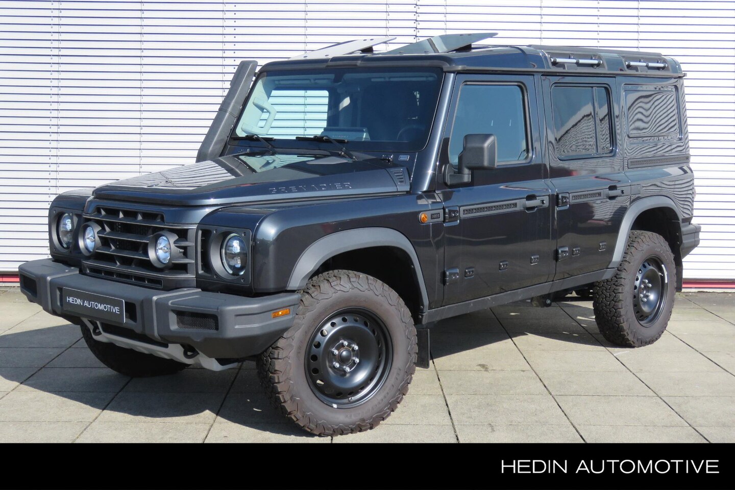 INEOS Grenadier - 3.0 Turbo-Benzine 6-cilinder 4x4 Utility | Differentieel lock voor + achter | Safari Ruite - AutoWereld.nl