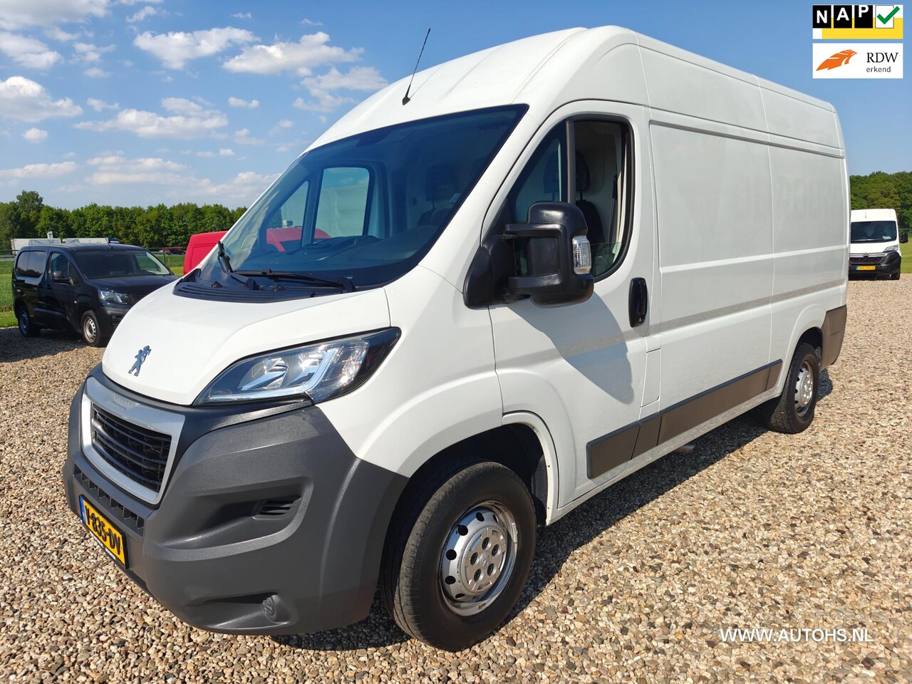 Peugeot Boxer - 330 2.0 BlueHDI L2H2 Pro 330 2.0 BlueHDI L2H2 Pro , Apk april 2026 , 1e Eig , Euro 6 , Lage km , nette bus.Airco cr - AutoWereld.nl