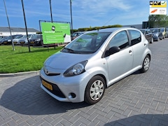 Toyota Aygo - 1.0 VVT-i Access / 136.272 km / APK april 2026