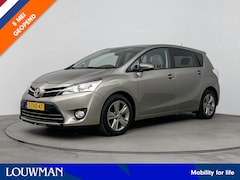 Toyota Verso - 1.8 VVT-i Dynamic Business | Trekhaak | Navigatie | Parkeercamera |