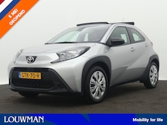 Toyota Aygo X - 1.0 VVT-i S-CVT Play Limited | Cabrio-/Schuifdak | Climate Control | Apple Carplay/Android