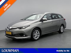 Toyota Auris Touring Sports - 1.8 Hybrid Aspiration | Navigatie | Camera | LM Velgen |