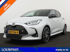 Toyota Yaris - 1.5 Hybrid GR Sport Limited | Sportstoelen | Navigatie | Stoelverwarming | 18 inch LM Velg