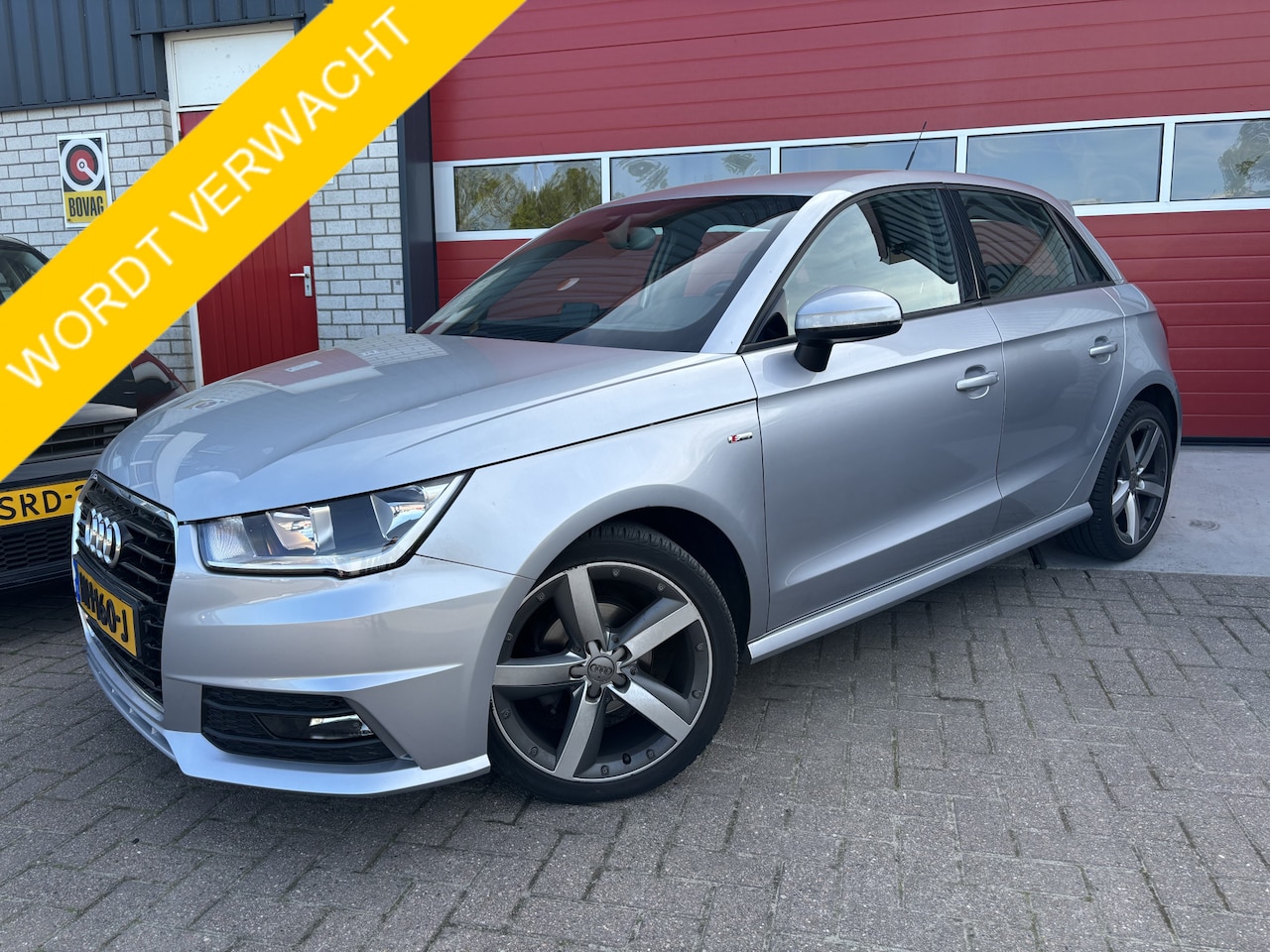 Audi A1 Sportback - 1.0 TFSI Adrenalin S-LINE / NAVI / AIRCO / PDC / CRUISE / BLUETOOTH / ELEK RAMEN - AutoWereld.nl