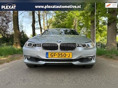 BMW 3-serie Touring - 320i High Executive Aut. | Panorama | Slechts 104.000KM | Sportstoelen | Dealeronderhouden