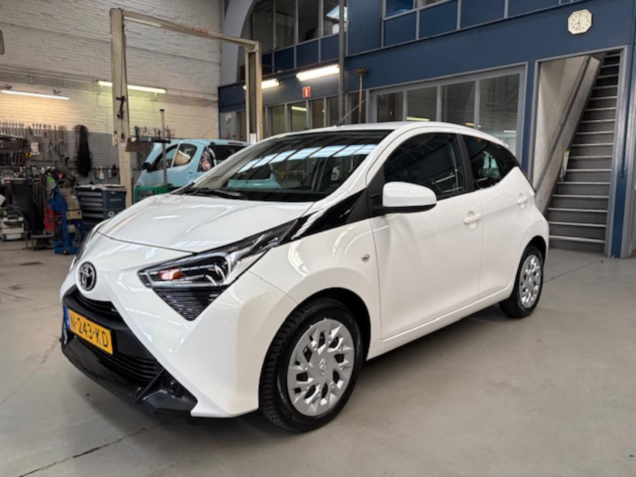 Toyota Aygo - 1.0 VVT-i 72pk 5D x-play - AutoWereld.nl