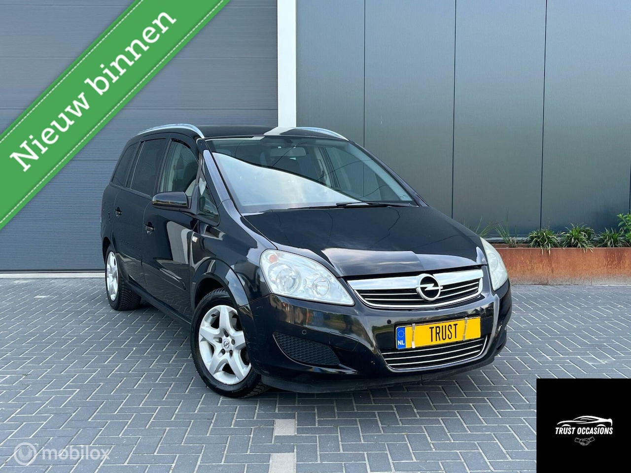 Opel Zafira - 7-zits NAP APK GROTE BEURT GEHAD PDC TREKHAAK NAVI - AutoWereld.nl