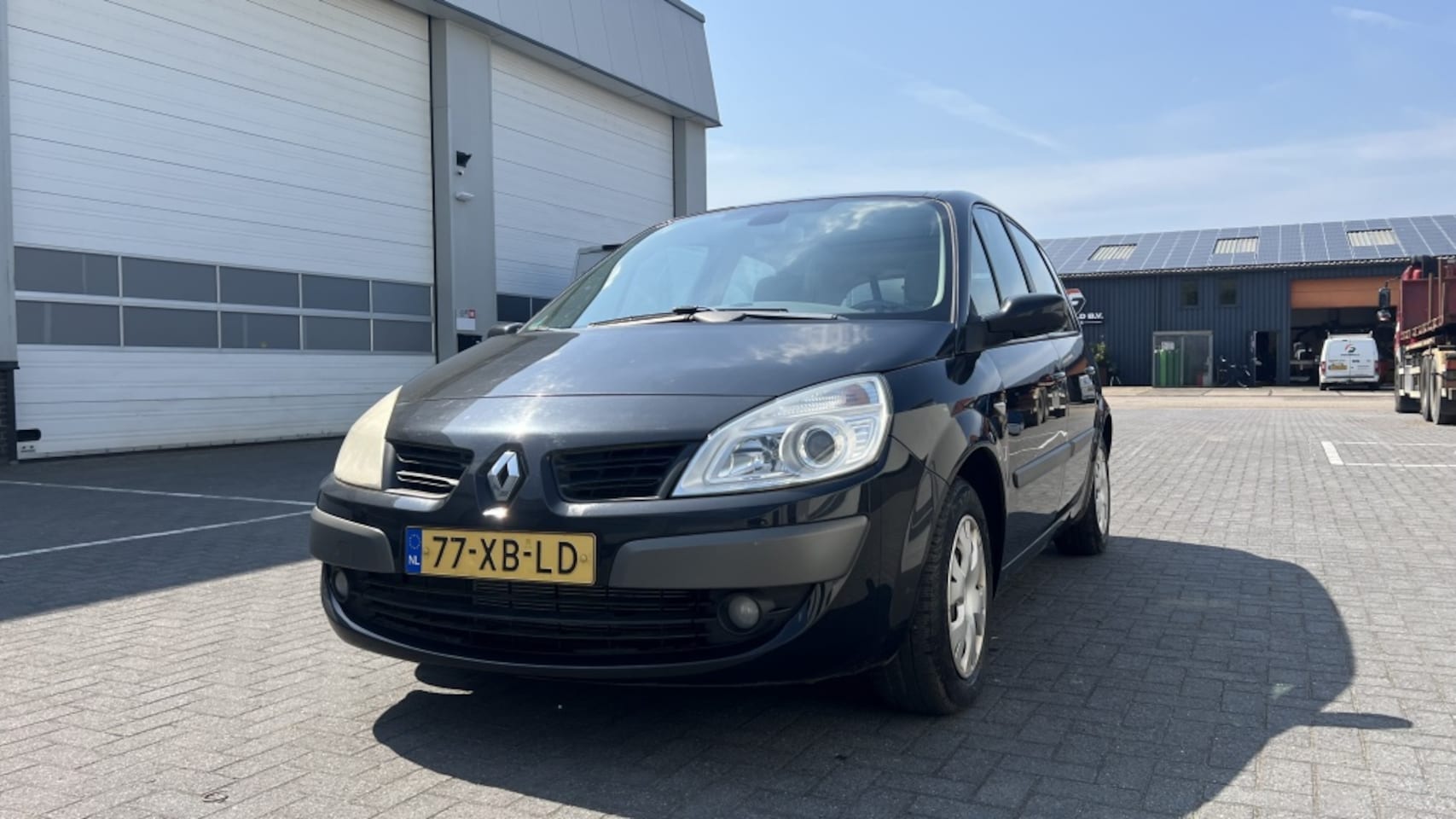 Renault Scénic - 1.6-16V Business L. - AutoWereld.nl