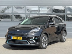 Kia e-Niro - EXECUTIVELINE 64 KWH I 3 FASE I SOH 100% I FACELIFT MODEL I APPLE/ANDROID I PARKEERCAMERA