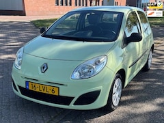 Renault Twingo - 1.2 Acces 3-Deurs Audio-CD/MP3 ABS 2 x airbag Getint glas EBD Colorpakket Dealeronderhoud