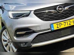 Opel Grandland X - 1.2 Turbo Business Executive - Quartz Grey - Panorama/Sidesteps/Comfort seats
