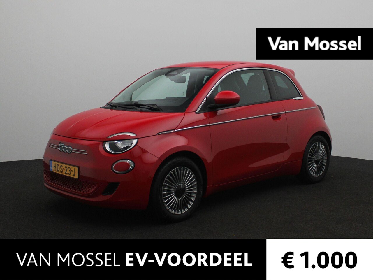 Fiat 500 - Urban 42 kWh | Pack Style | Stoelverwarming | Licht metalen velgen 16" | - AutoWereld.nl