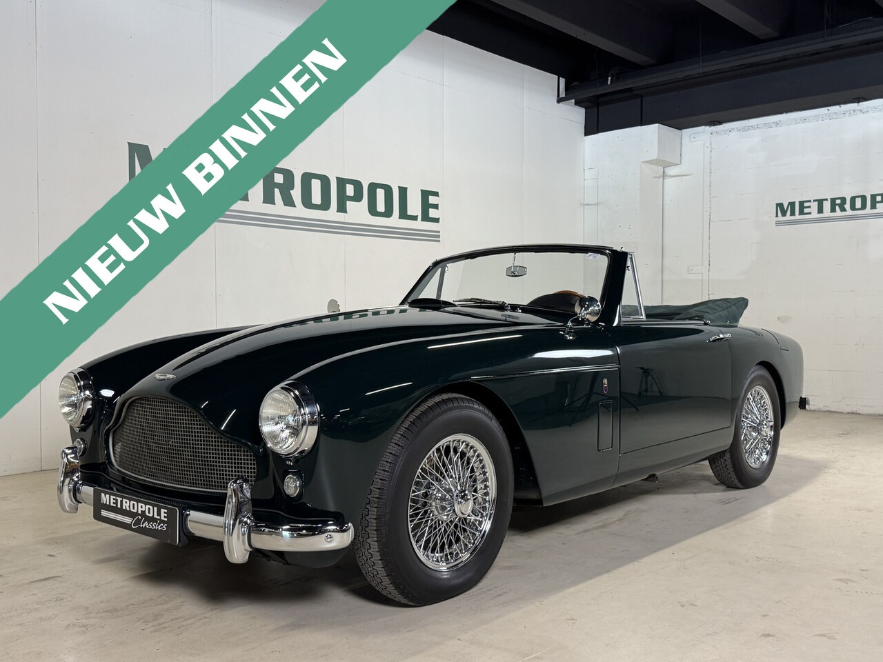 Aston Martin DB2/4 - MK III Drophead M0971 - AutoWereld.nl