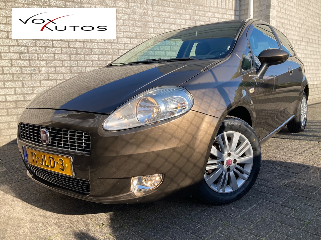 Fiat Grande Punto - 1.4 Edizione Lusso Clima/Cruise Nieuwe Distributieriem/Banden - AutoWereld.nl