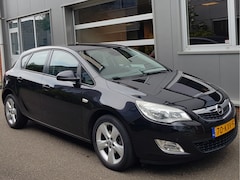 Opel Astra - 1.4 Airco/Ecc Cruise 17" Pdc V/A BlueTooth