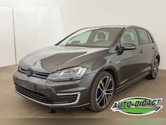Volkswagen Golf - GTE 1.4 TSI Pano