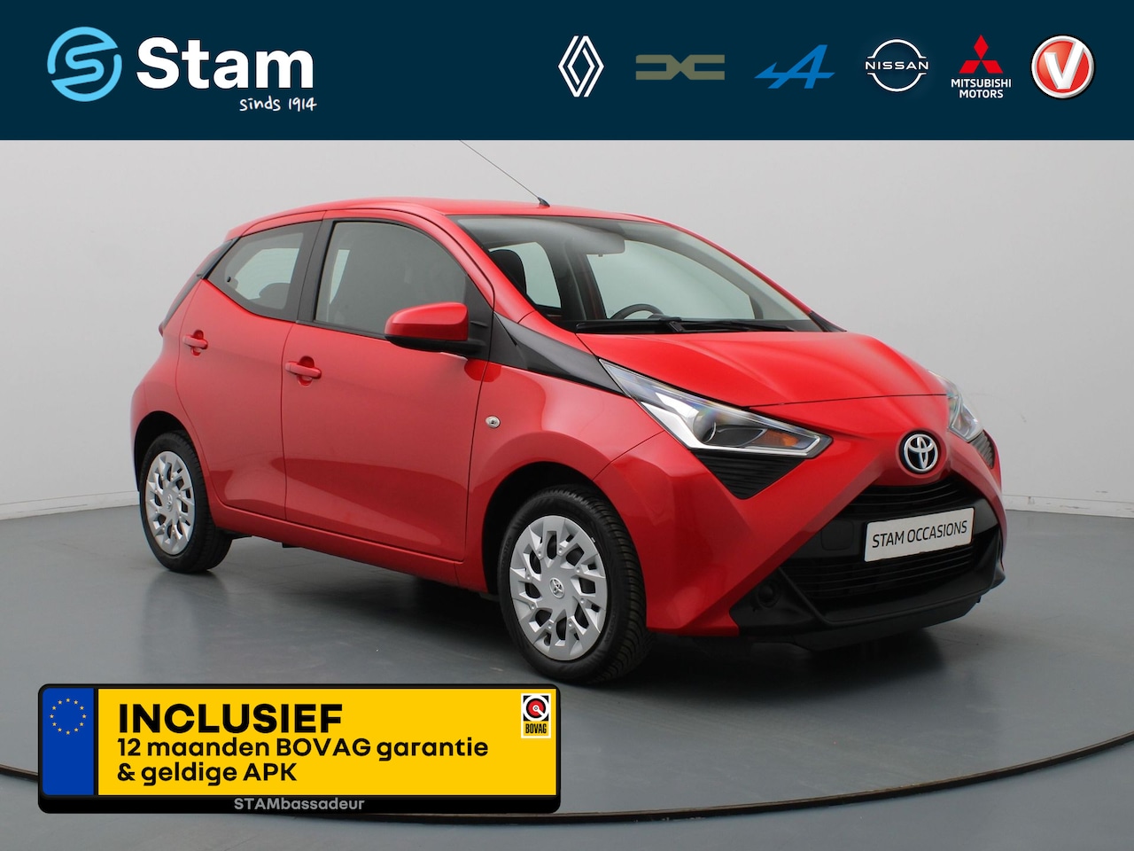Toyota Aygo - 1.0 VVT-i x-play AUTOMAAT Airco | Camera | Cruise | Carplay - AutoWereld.nl