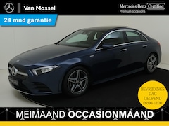 Mercedes-Benz A-klasse - 180 AMG Line / Stoelverwarming / Achteruitrijcamera / Panaroma-schuifdak /