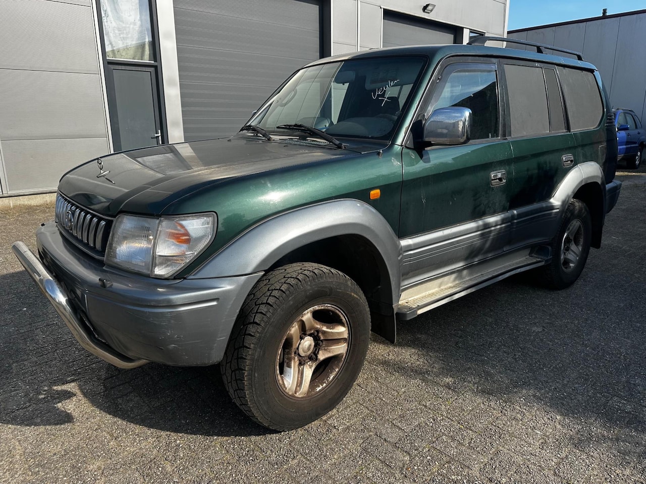 Toyota Land Cruiser 90 - LandCruiser 3.0 HR 1999 lang chassis airco trekhaak - AutoWereld.nl