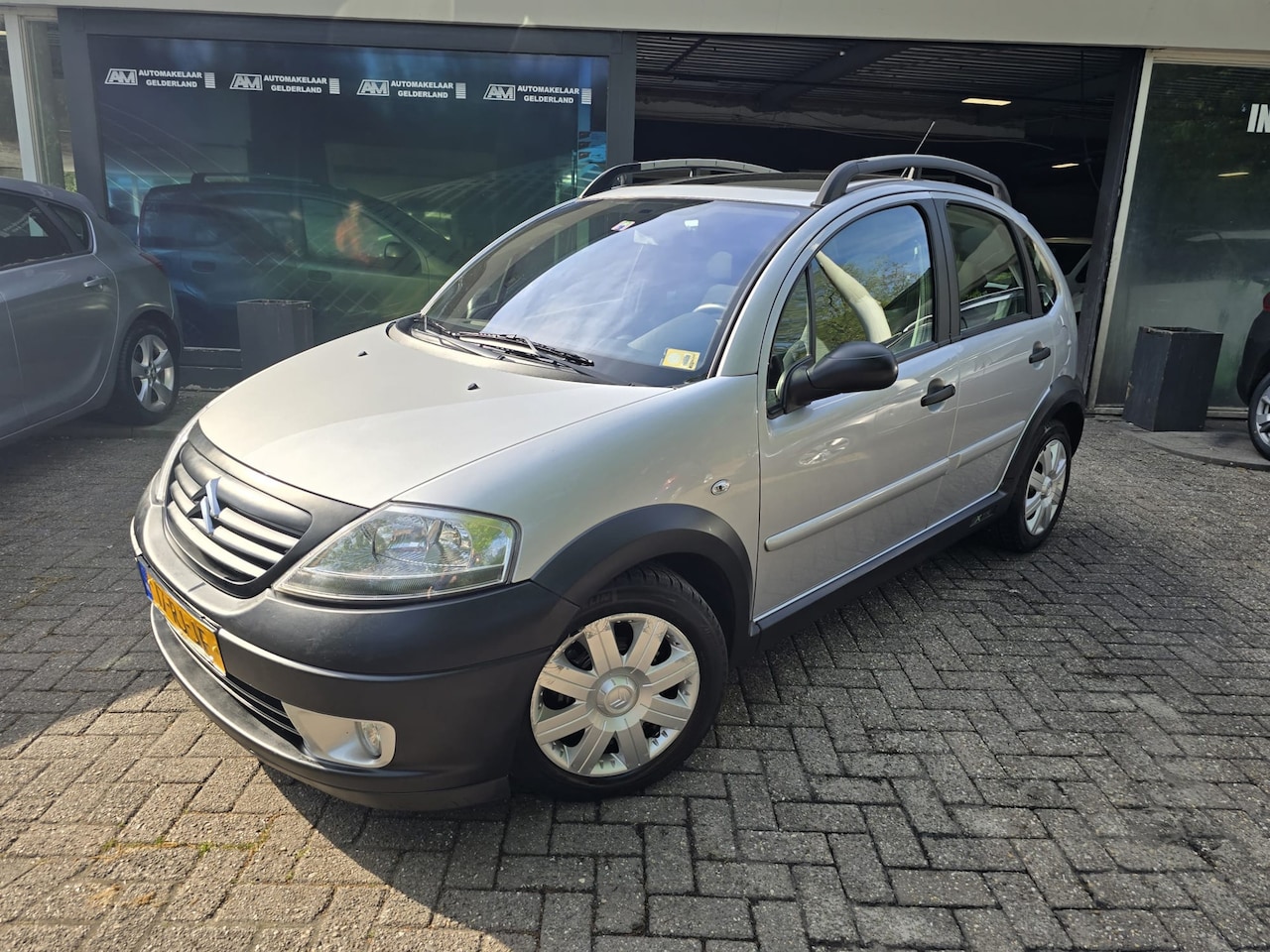 Citroën C3 - 1.6i-16V X-TR | AUTOMAAT | 2E EIGENAAR | PANO DAK | AIRCO | NW APK | - AutoWereld.nl