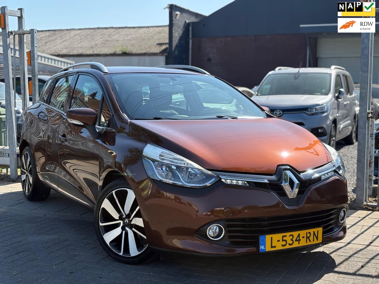 Renault Clio Estate - 0.9 TCe Dynamique | Navigatie | 17” LMV | Airco | Parkeersensoren achter | LED dagrijverli - AutoWereld.nl
