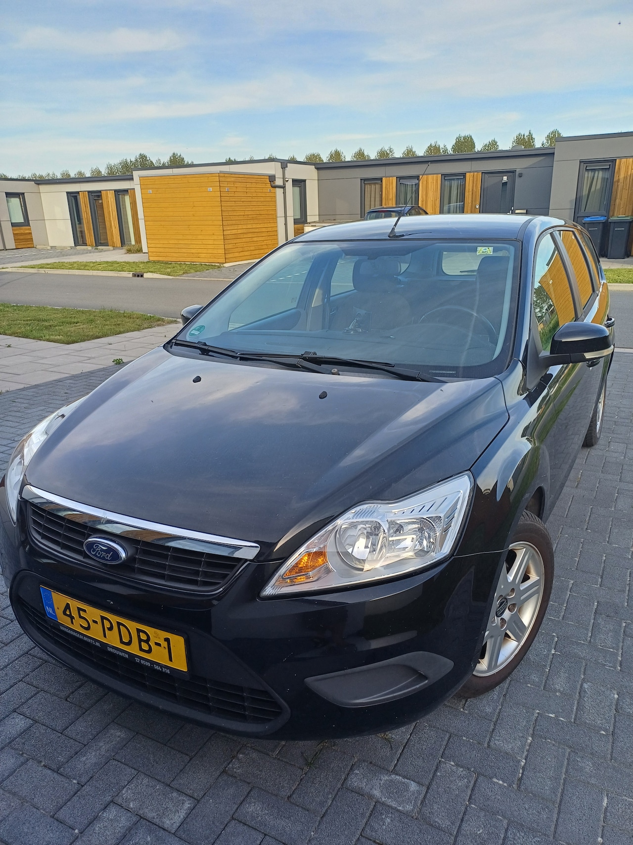 Ford Focus Wagon - 1.6 Comfort - AutoWereld.nl