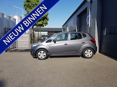 Kia Venga - 1.6 CVVT X-tra uitvoering automaat hoge-instap 1e eigenaar