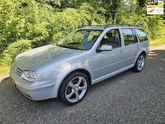 Volkswagen Golf Variant - 2.0 Highline