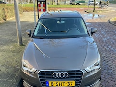 Audi A3 Sportback - 1.2 TFSI Attraction Pro Line