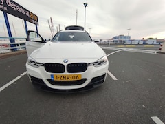 BMW 3-serie Touring - 316i Executive Sport M-Sport/PDC/ Alcantara/20" M sportvelgen