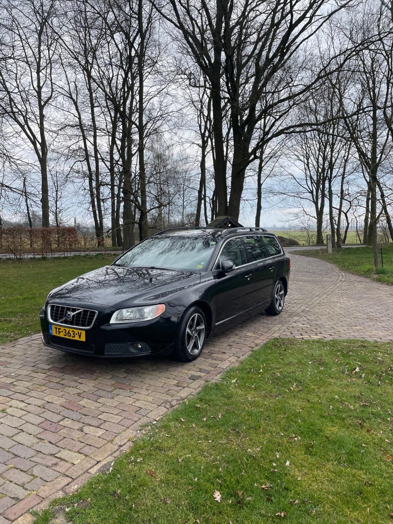 Volvo V70 - 3.2 Summum - AutoWereld.nl