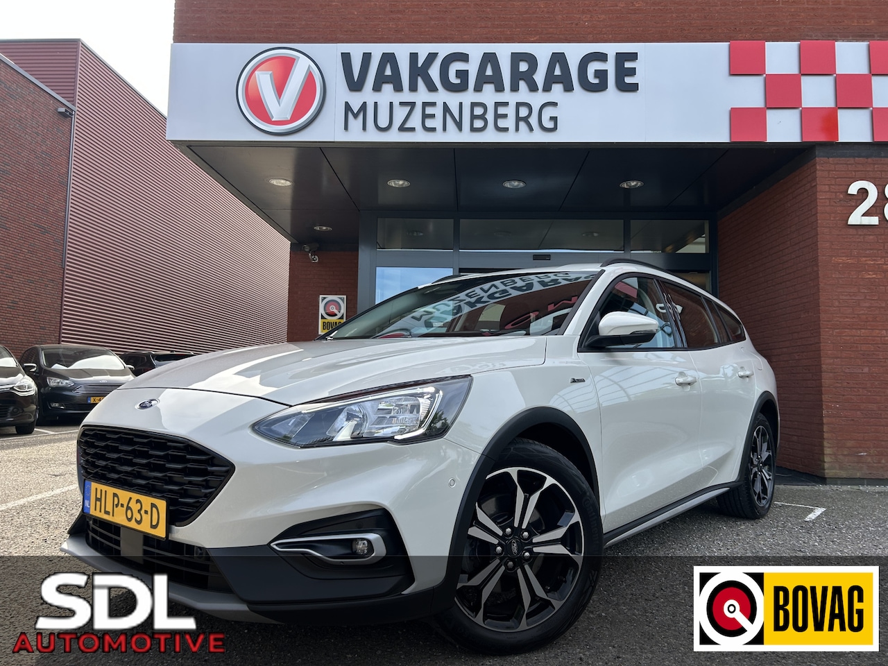 Ford Focus Wagon - 1.5 EcoBoost Active X Business // LED // NAVI // CAMERA // PDC V+A // CRUISE // B&O AUDIO - AutoWereld.nl