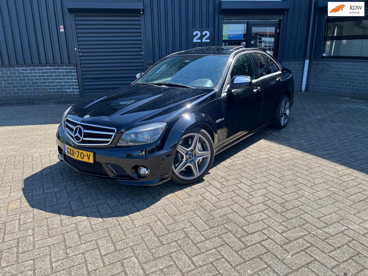 Mercedes-Benz C-klasse - AMG C63 Nette Staat* 63 *Pano*Rode Gordels*android scherm* - AutoWereld.nl