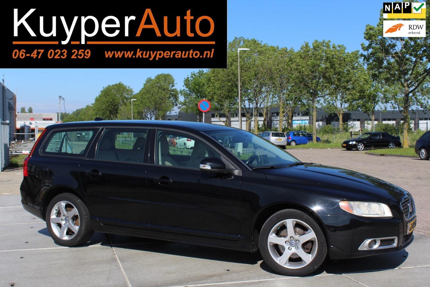 Volvo V70 - 2.0D Momentum navi leder lm volledig onderhouden - AutoWereld.nl