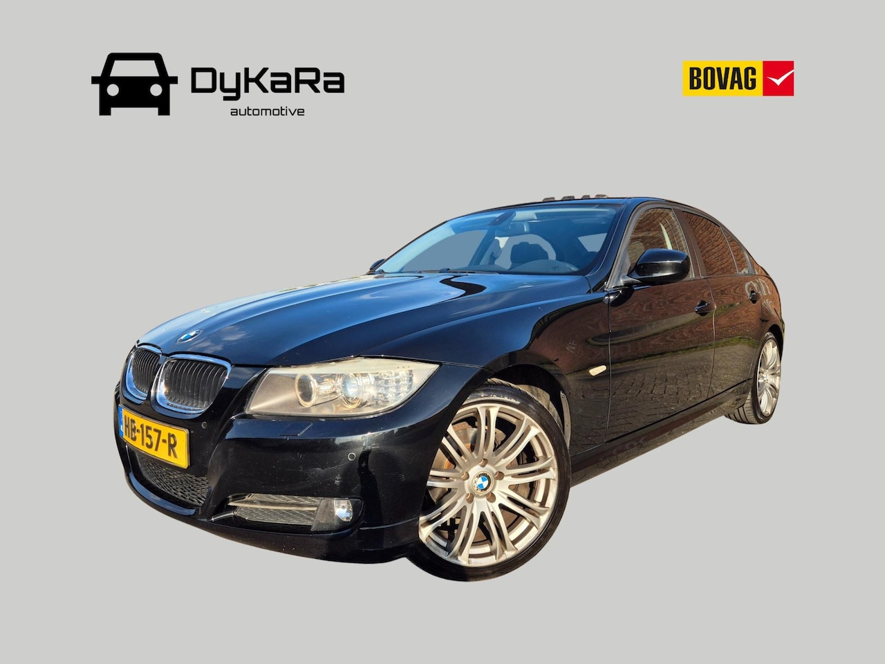 BMW 3-serie - 318i Pano, Navi, Trekhaak - AutoWereld.nl