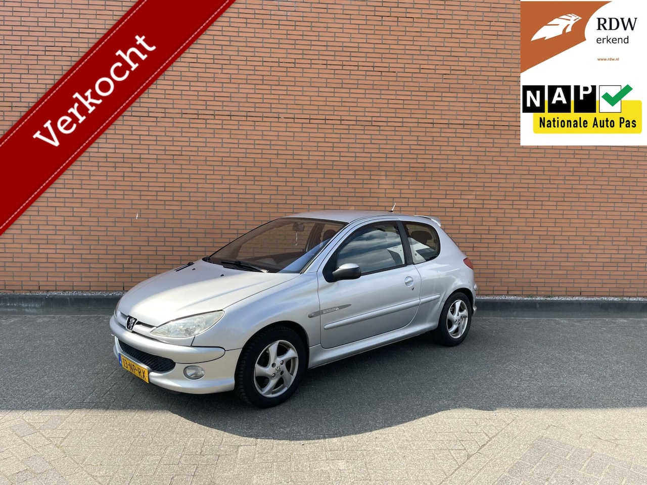 Peugeot 206 - 1.4 197DKM | NAP | AIRCO | NIEUWE-APK | ELEK-PAK - AutoWereld.nl