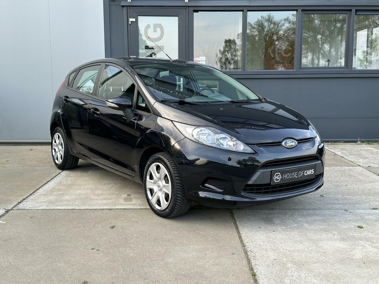 Ford Fiesta - 1.25 Limited 5-Deurs Airco Radio/CD/AUX NAP - AutoWereld.nl