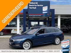 Skoda Octavia Combi - 1.0 e-TSI Business Edition Plus / 110 Pk / Automaat / NL-Auto / 1e-Eigenaar / Keyless / Di
