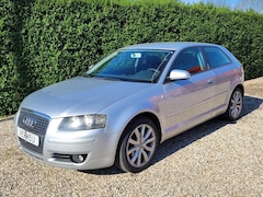 Audi A3 Sportback - 1.6 3Drs Attraction | Clima | CV | Elek Pakket. | LM