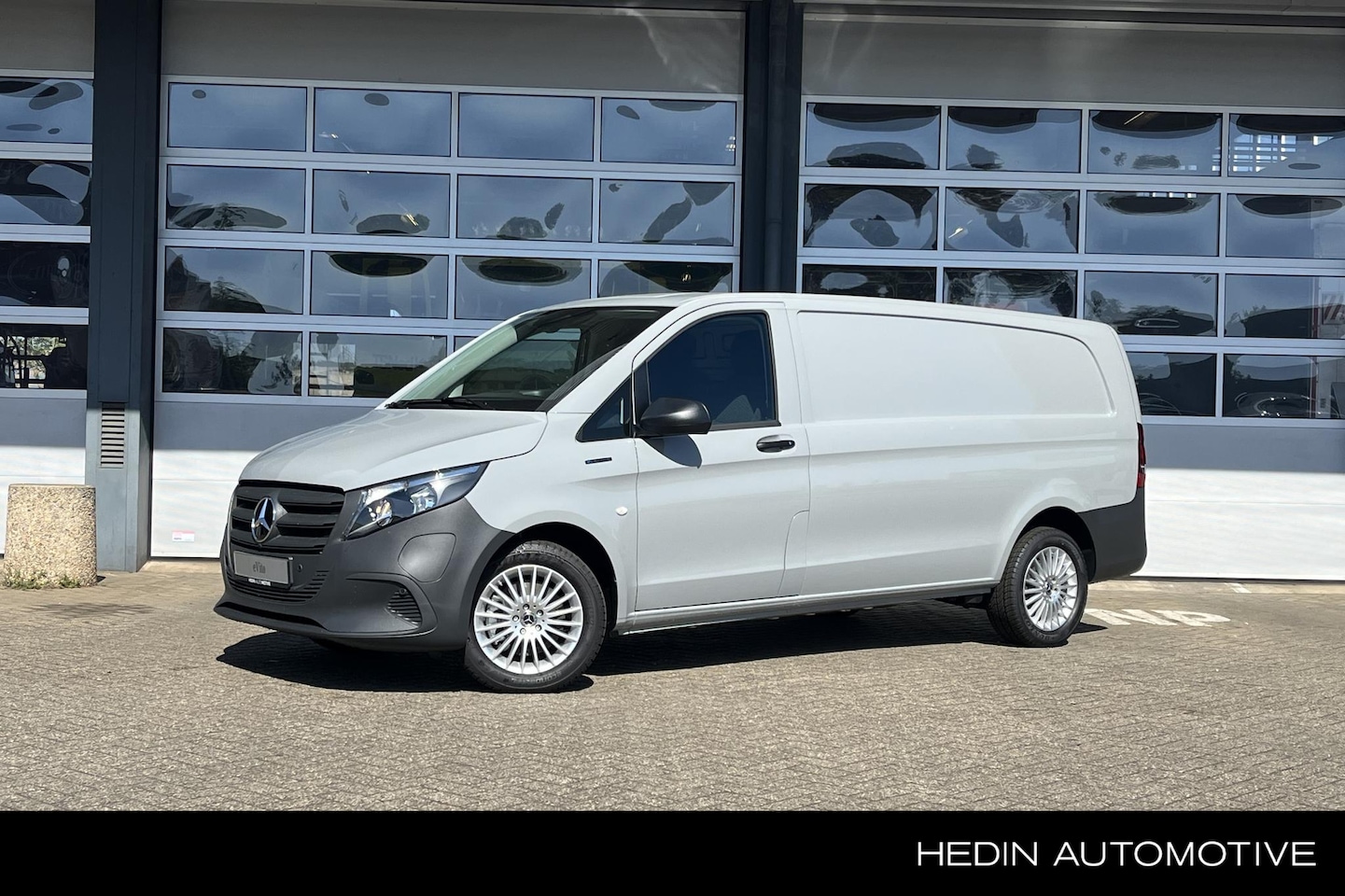 Mercedes-Benz eVito - 112 L3 | Smartphone Integratie Pakket | Chroompakket Interieur - AutoWereld.nl
