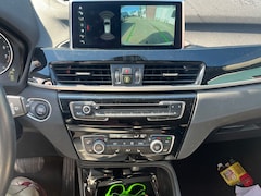 BMW X1 - 2.0i xDrive High Executive