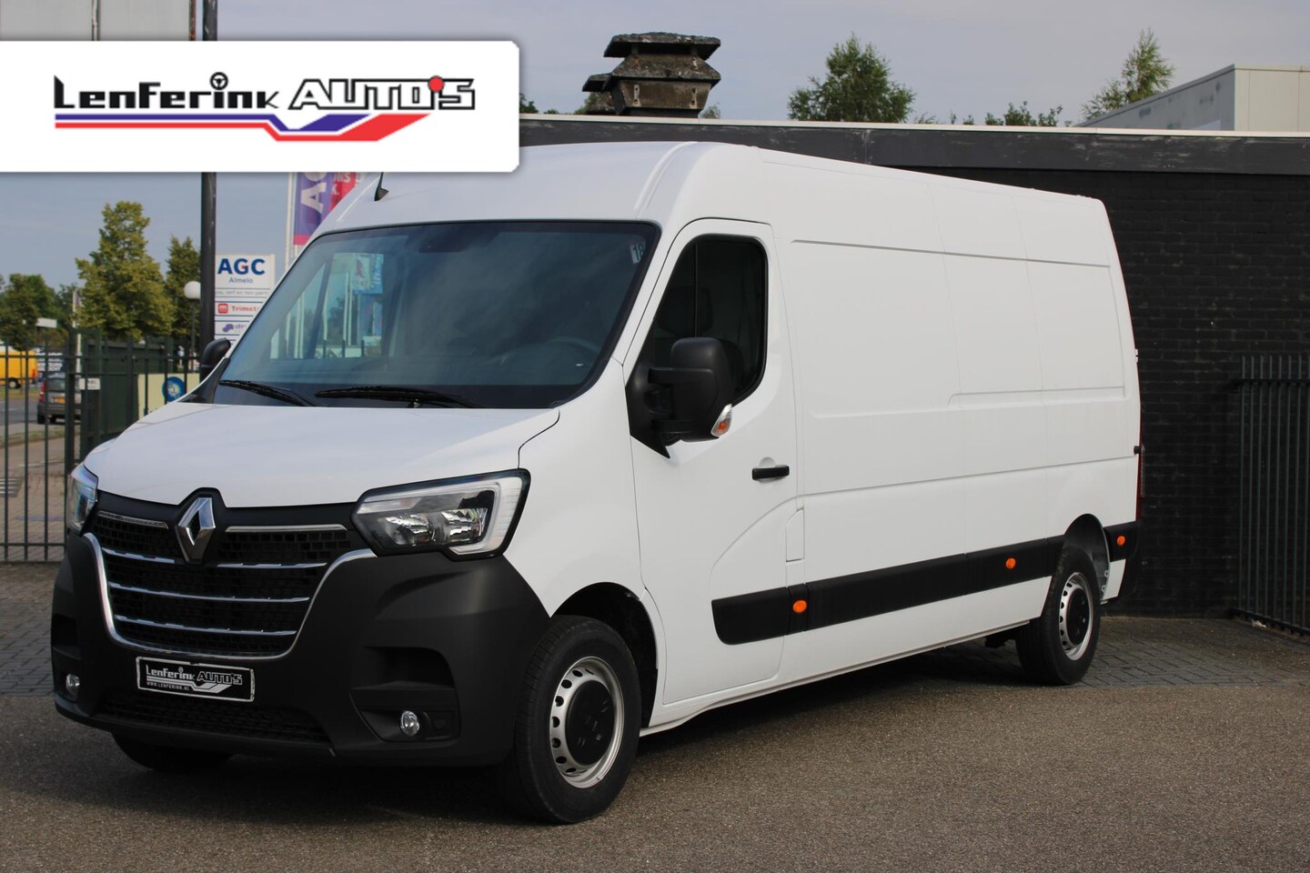 Renault Master - 2.3 dCi 135 pk L3H2 Navi v.a. 388,- p/mnd Airco ECC, 270gr Achterdeuren, Cruise control, P - AutoWereld.nl