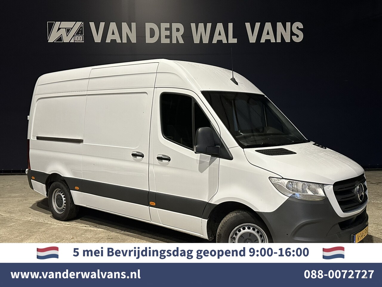 Mercedes-Benz Sprinter - 317 CDI 170pk 9G-Tronic Automaat L2H2 Fabrieksgarantie Euro6 Airco | Camera | Navigatie Cr - AutoWereld.nl